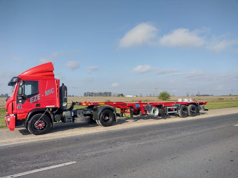 Equipo portacontenedores de Transporte EZE-MIC